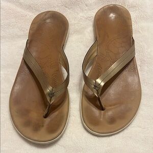 OluKai Tan Leather Sandals with Thong Style